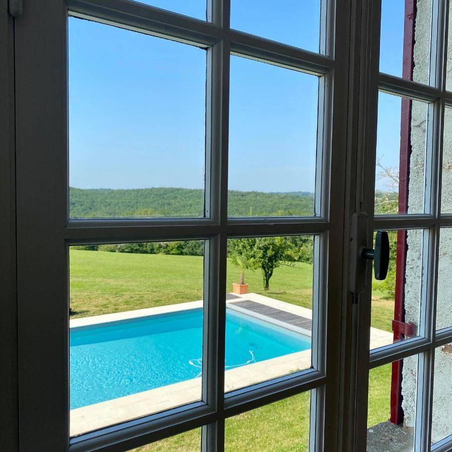 Domaine De Cazal - Gite 2 Pers Avec Piscine Au Coeur De 26 Hectares De Nature Preservee Saint-Cyprien  Exterior photo